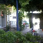 το σπίτι της ελένης דירה Vlachia