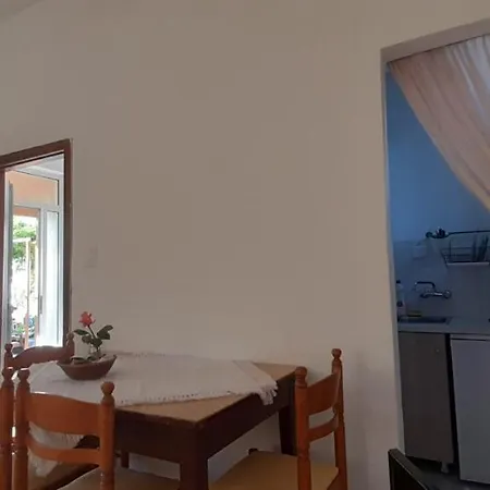 Apartment το σπίτι της ελένης Vlachia