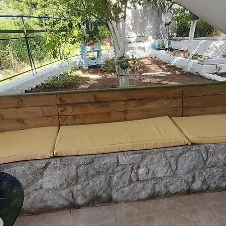 το σπίτι της ελένης *