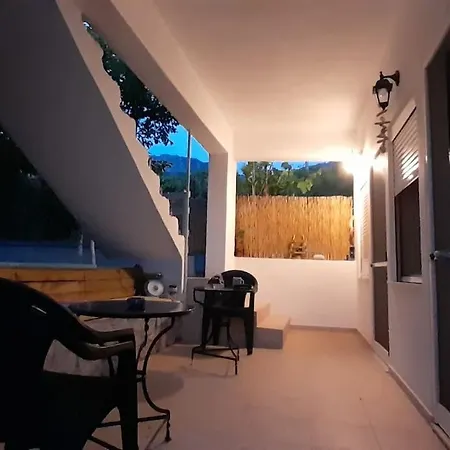 το σπίτι της ελένης Lejlighed *